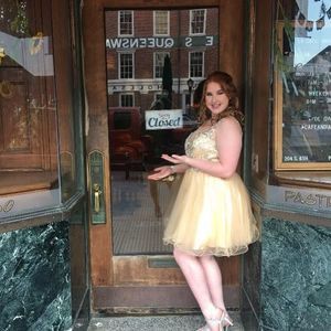 Meet your Posher, Hannah